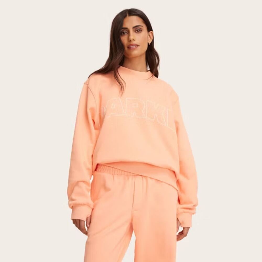 Women's Peach Crewneck Sweater - Casual Scoop Neck Pullover